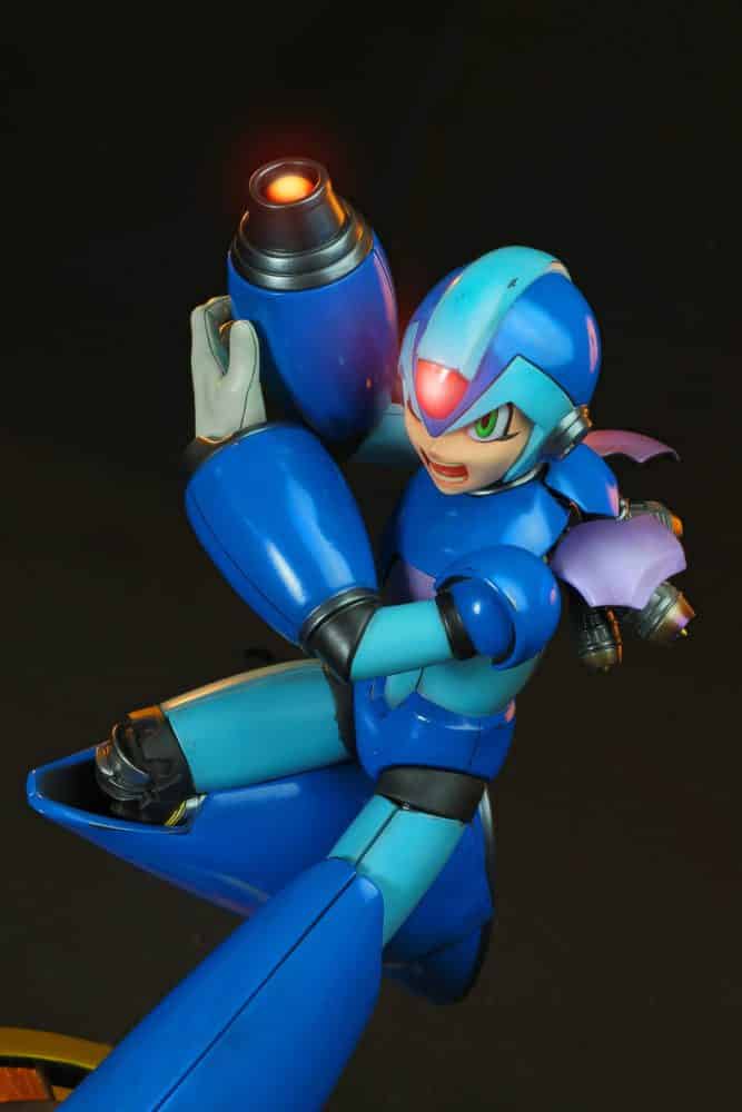 estatua edición limitada de Mega Man X-2-GamersRD