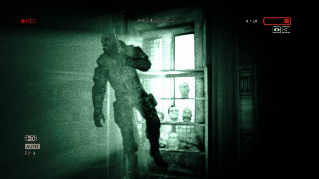 Outlast-Review-Nintendo Switch-2-GamersRD