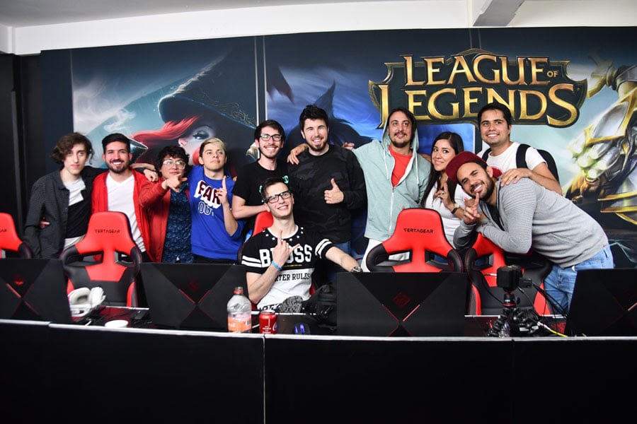 Torneo de League of Legends con Willyrex y Fargan-GamersRD