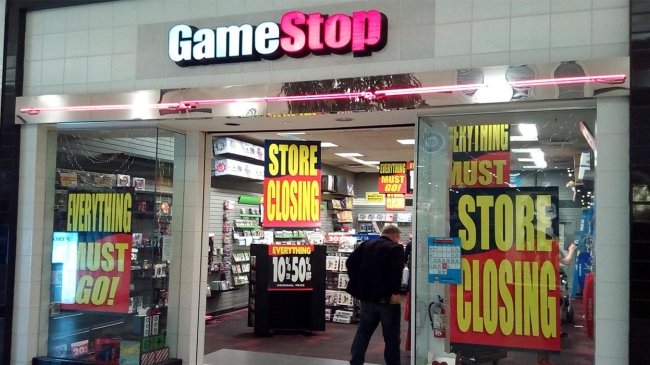 Ejecutivos de Gamestop reciben una reducción salarial mientras las tiendas permanecen cerradas