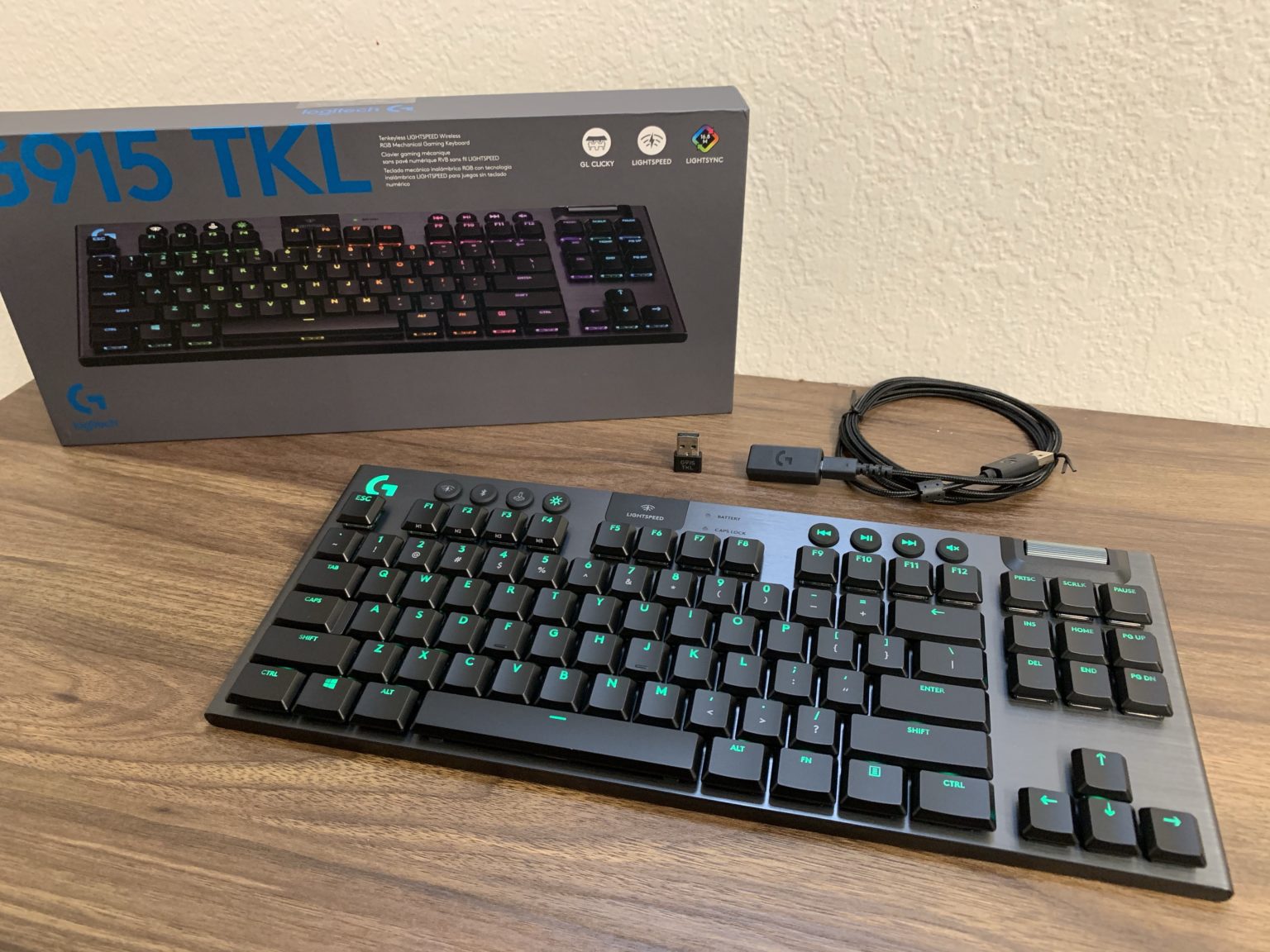 Logitech G915 TKL Wireless RGB Mechanical Gaming Keyboard Review