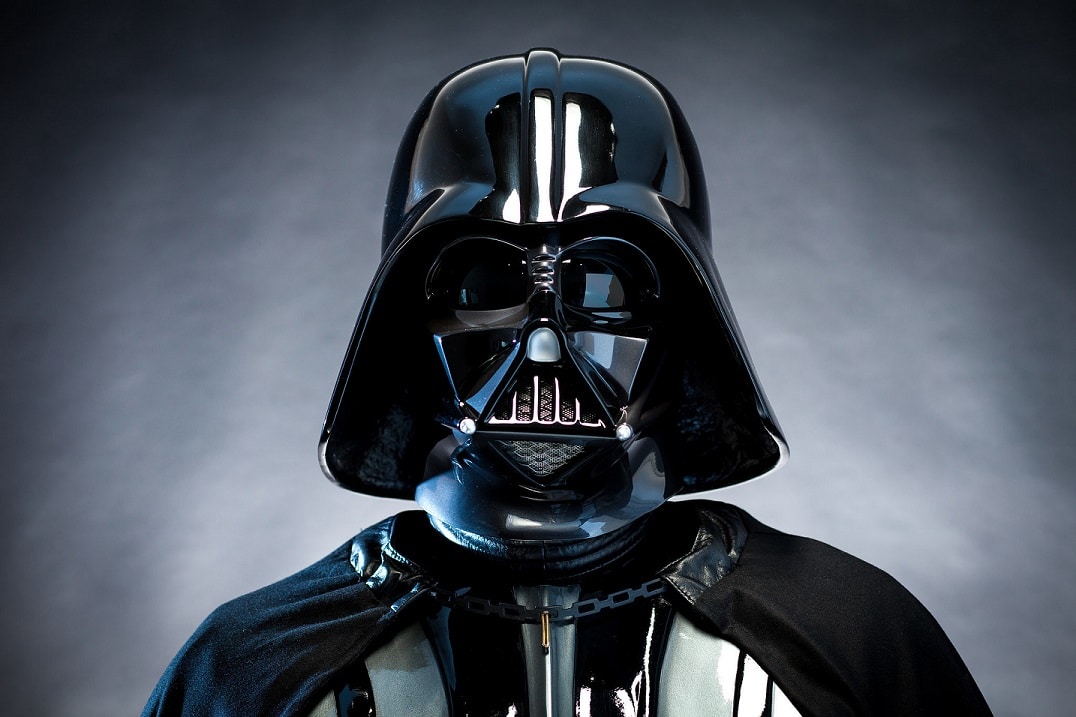 Dave Prowse el actor que interpretó a Darth Vader , Star Wars, GamersRD