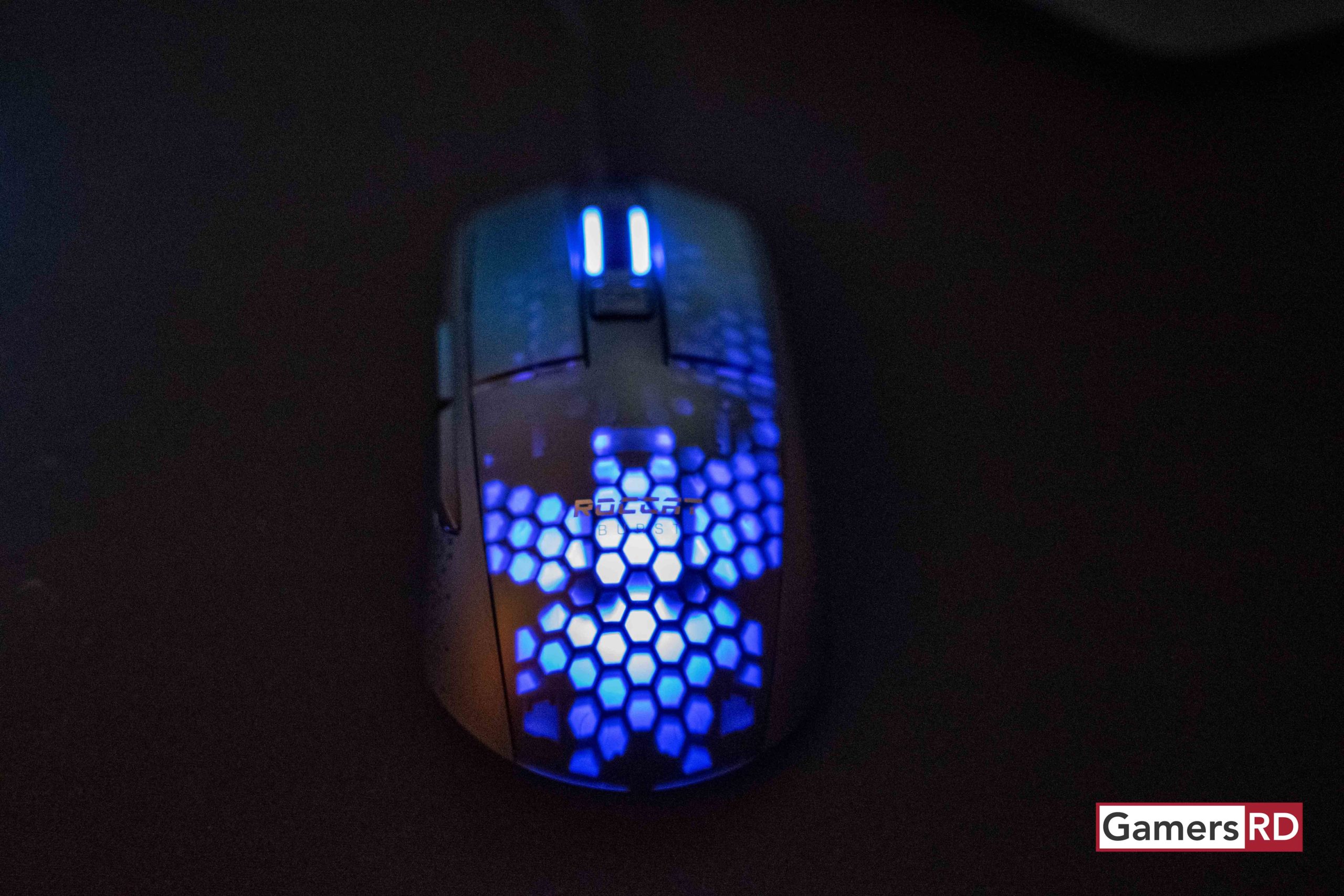 ROCCAT Burst Pro Gaming Mouse Review, 3,GamersRD
