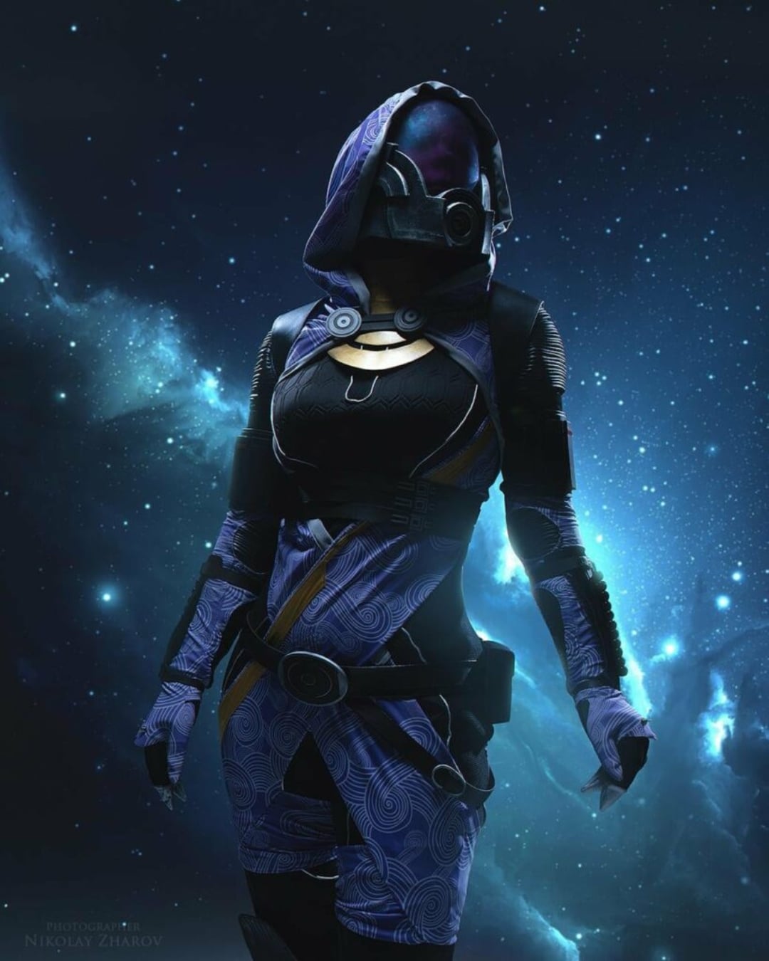 Mass-Effect-cosplay-sniper3- (1)