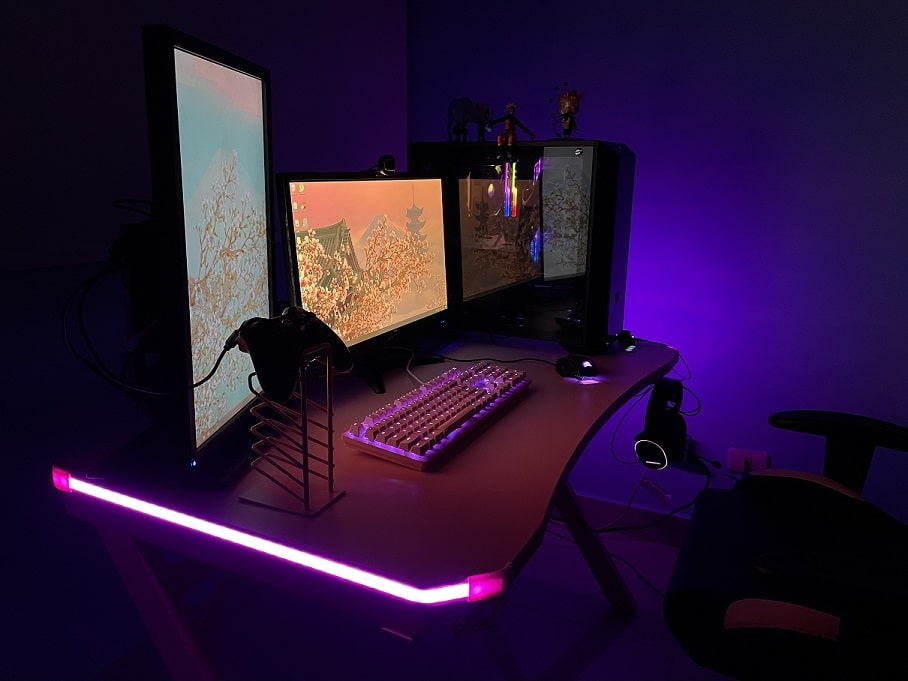 E-WIN Racing 2.0 Edition RGB Pink Gaming Desk Review. 2 GamersRd