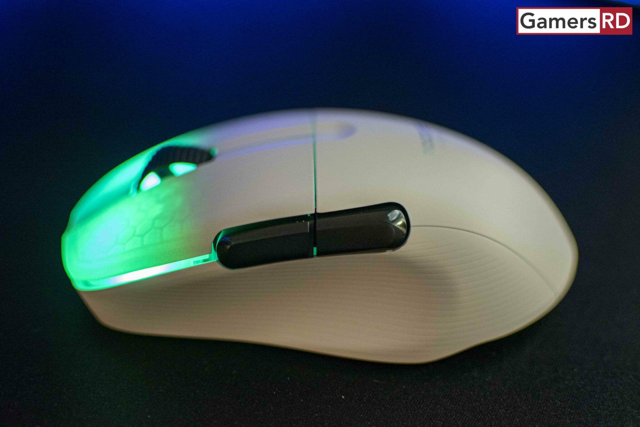 ROCCAT Kone Pro Air Gaming Mouse Review, 4 GamersRD
