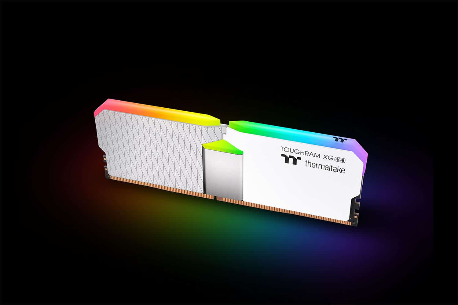 Thermaltake White TOUGHRAM XG RGB DDR4, GamersRD