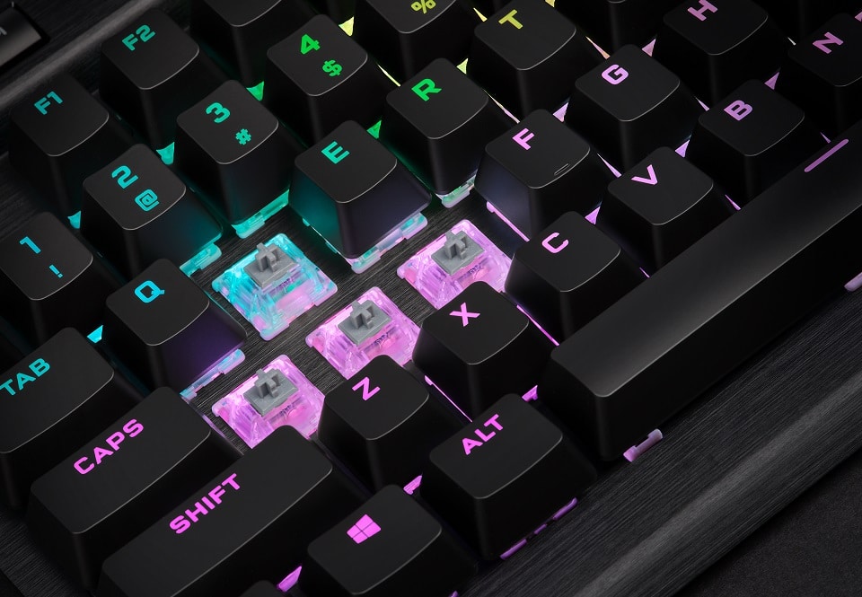 CORSAIR presenta el teclado gaming óptico-mecánico K70 RGB TKL, GamersRD