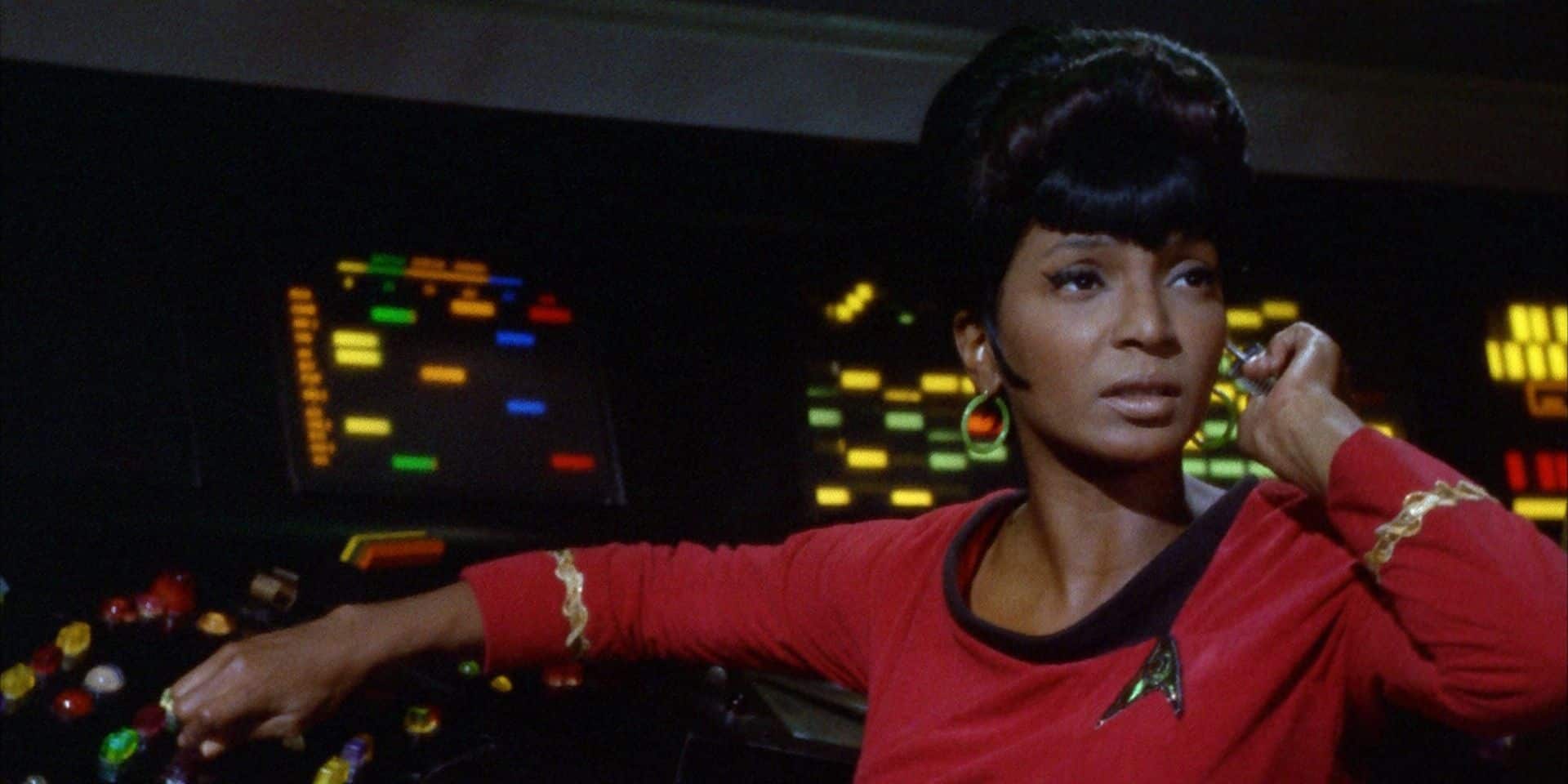 Lt-Uhura-Star-Trek-GamersRD (1)
