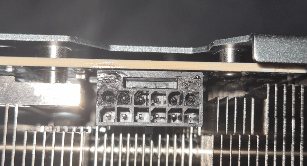 Se reportan RTX 4090 quemadas debido al nuevo conector de 16-pin