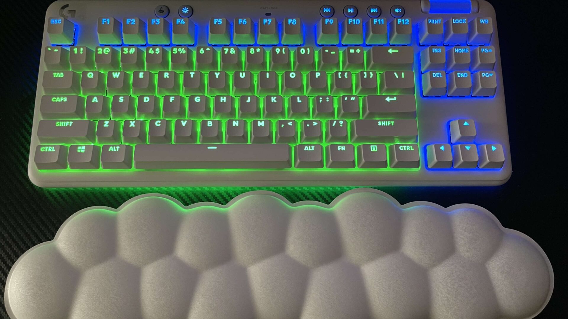 Logitech G713 TKL Review GamersRD4