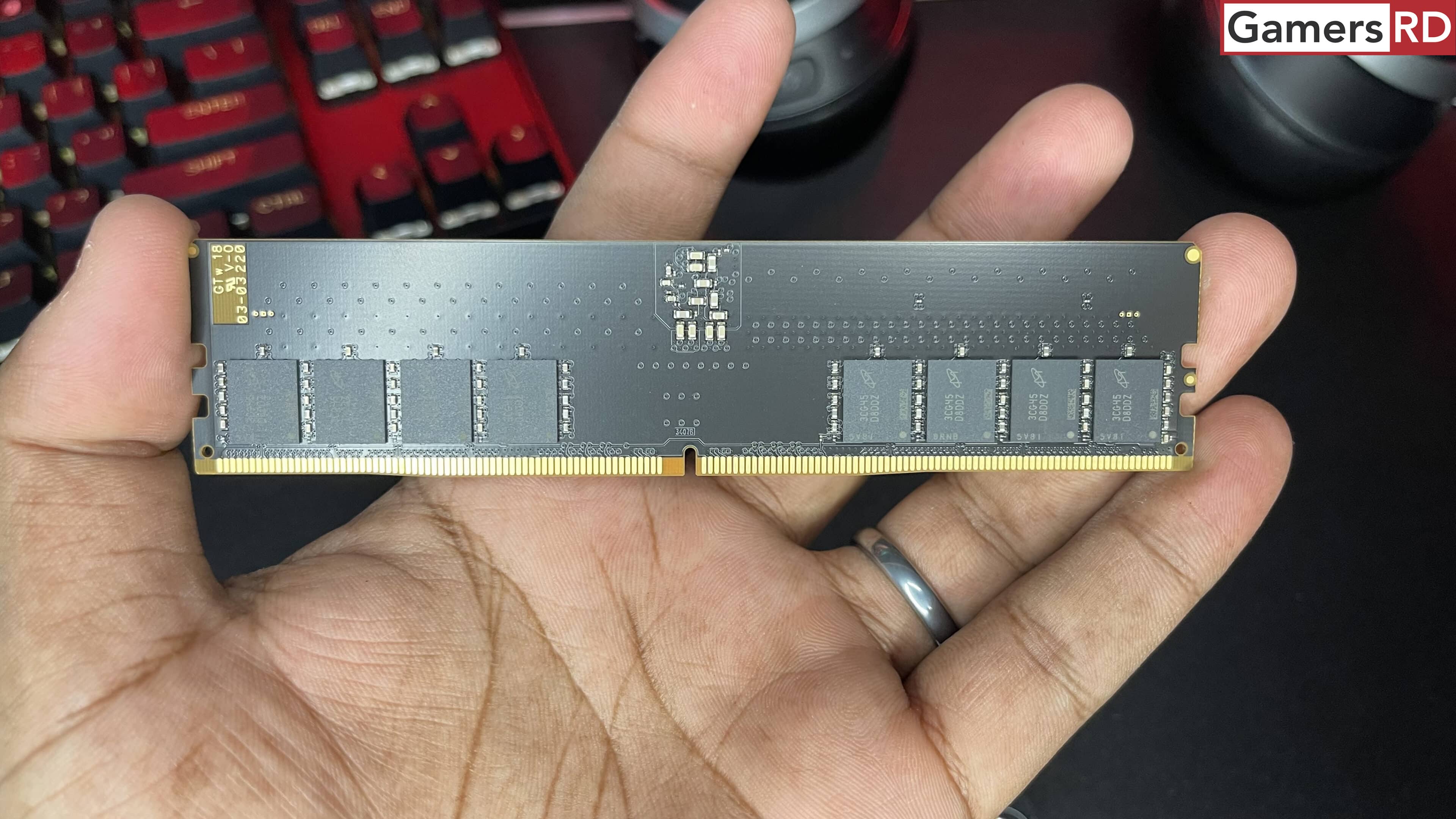 Crucial DDR5-5200 Classic UDIMM Review GamersRD4