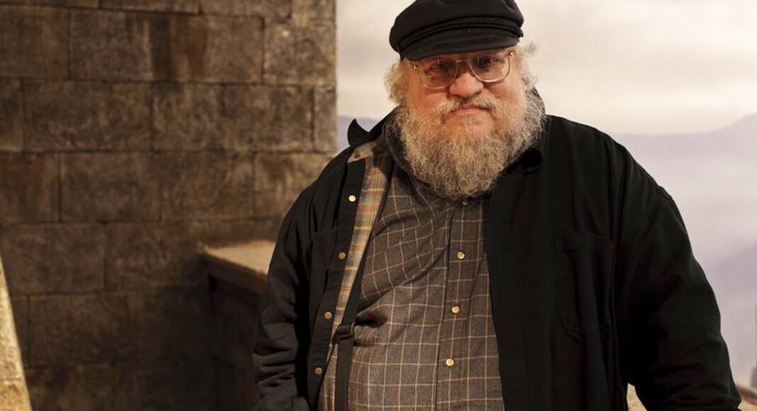 George R.R. Martin dice que las adaptaciones a cine y TV son cada vez son peores