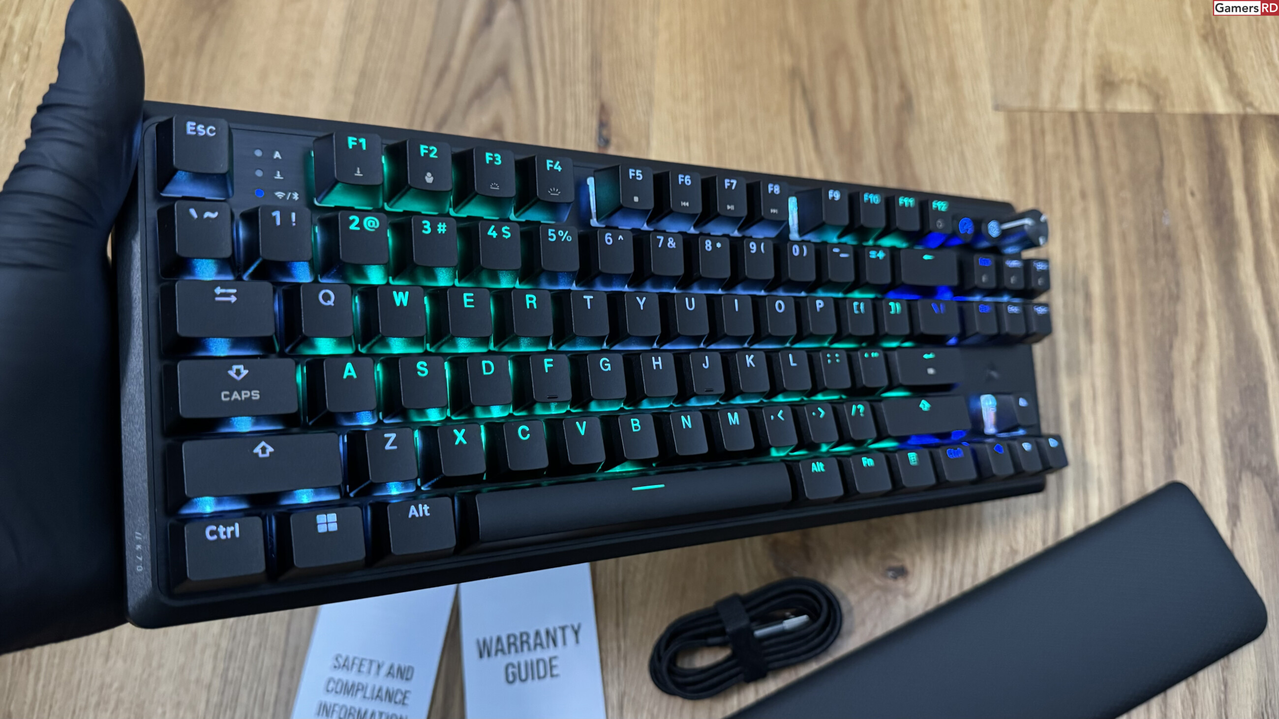 Corsair K70 Core TKL Wireless Review GamersRD