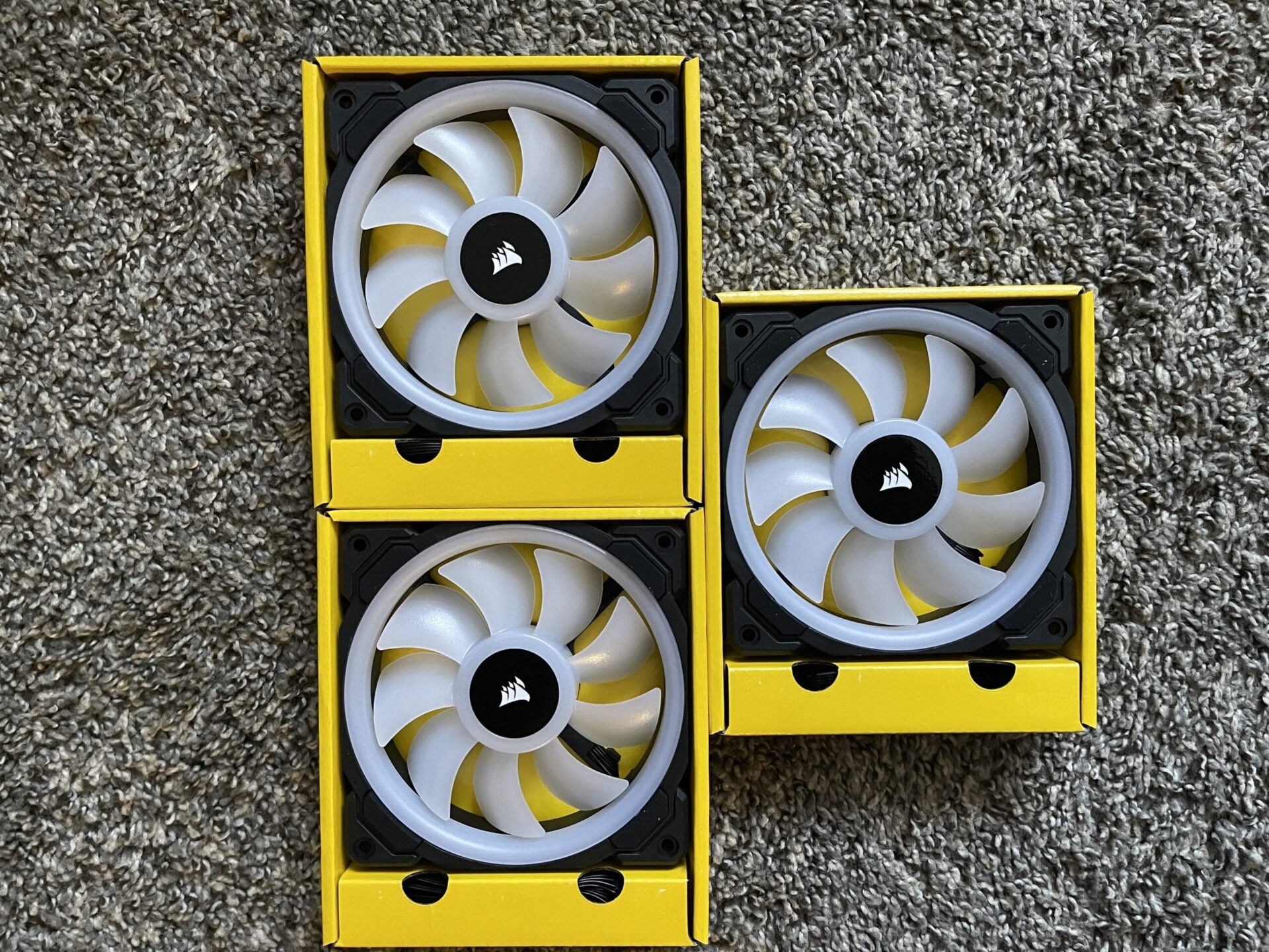 Corsair LL120 RGB 120mm Dual RGB LED Fan Review GamersRD122