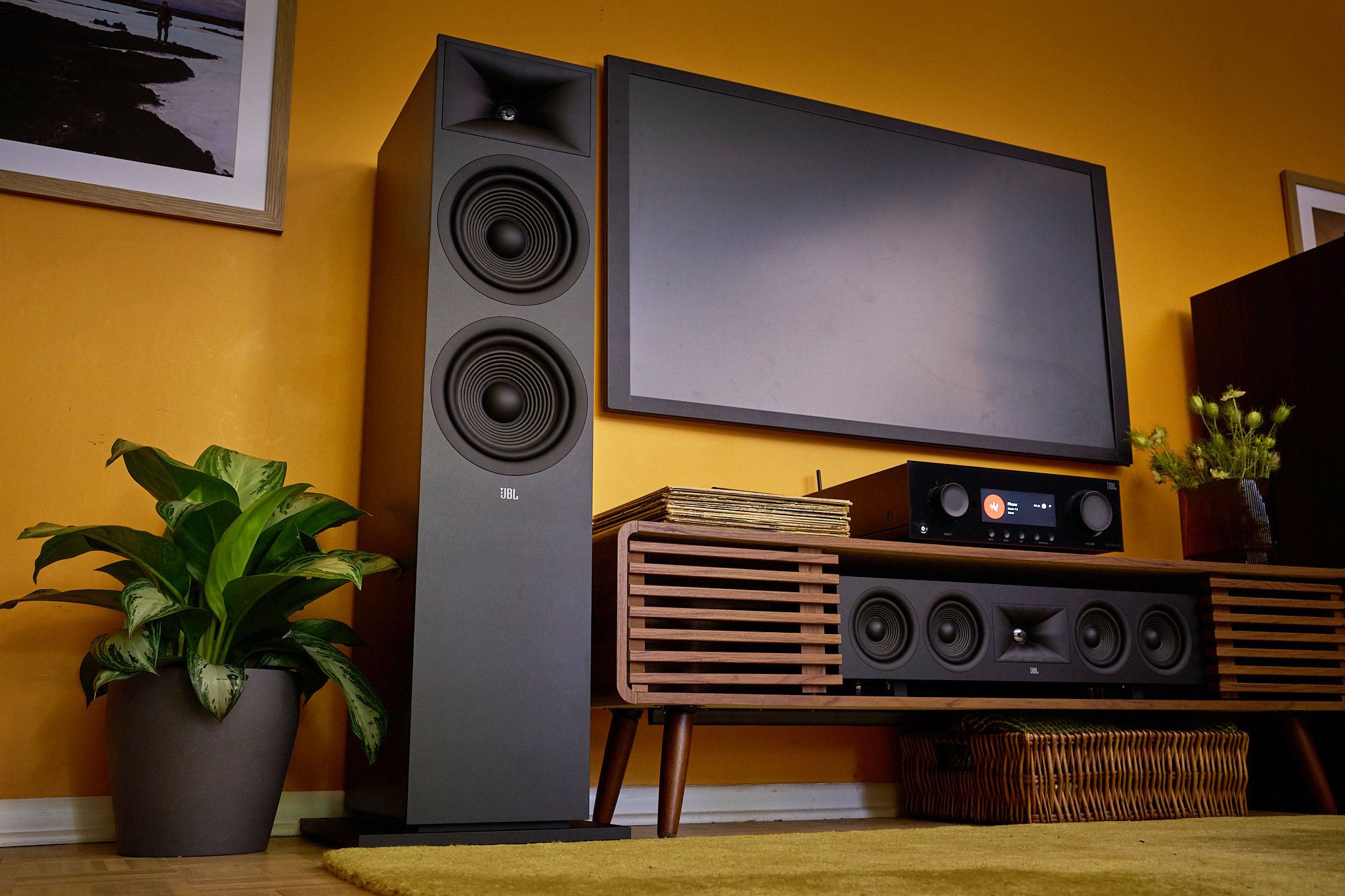 JBL MA AV Receivers y Stage 2 Loudspeakers Demostracion - Impresiones2abb