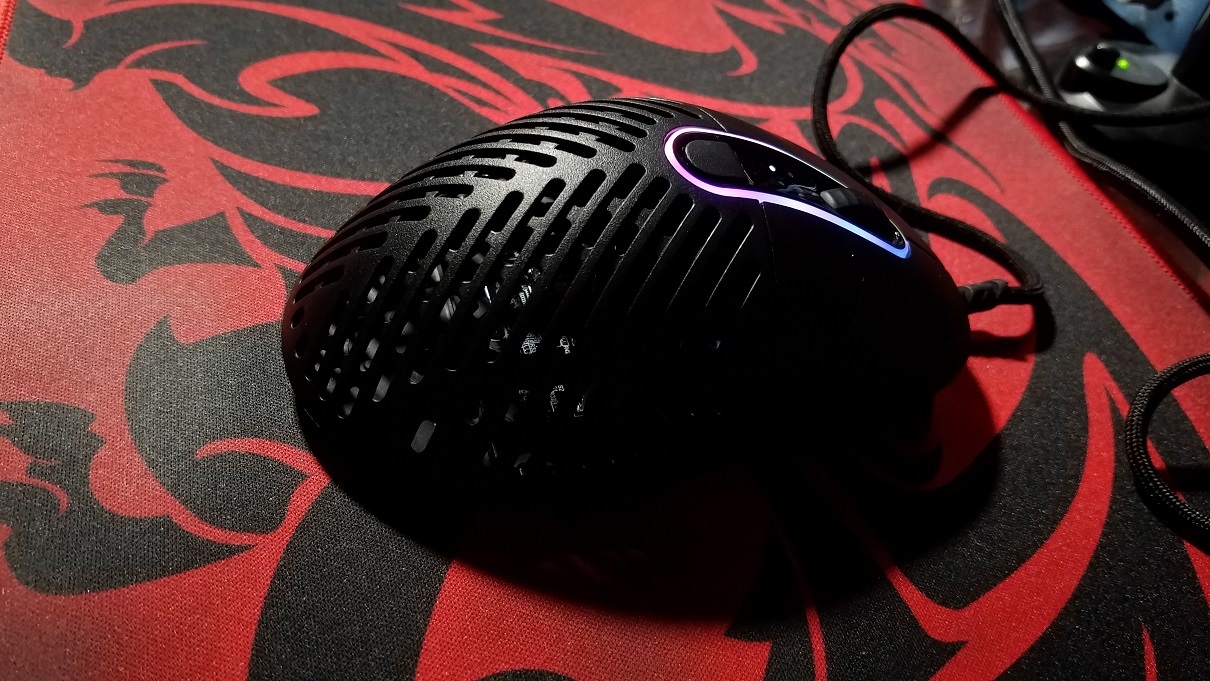 Mountain Gaming Makalu 67 Lightweight Mouse Review, 3,GamersRD