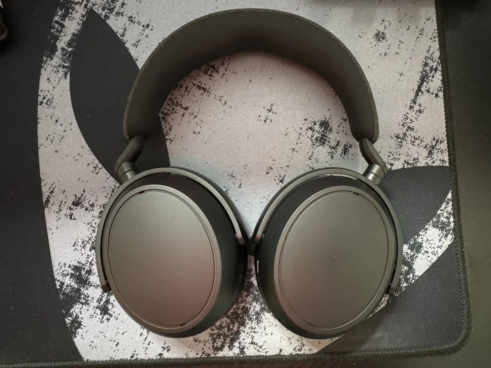 Sennheiser MOMENTUM 4 Wireless Review - GamersRD.com