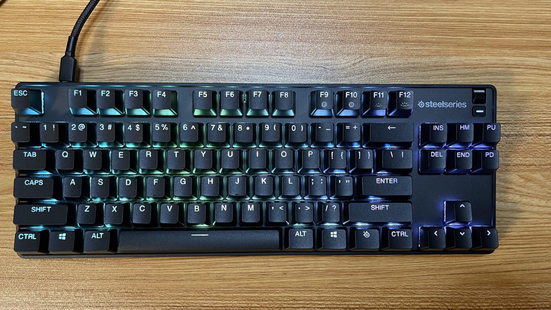 SteelSeries Apex 9 TKL Review2