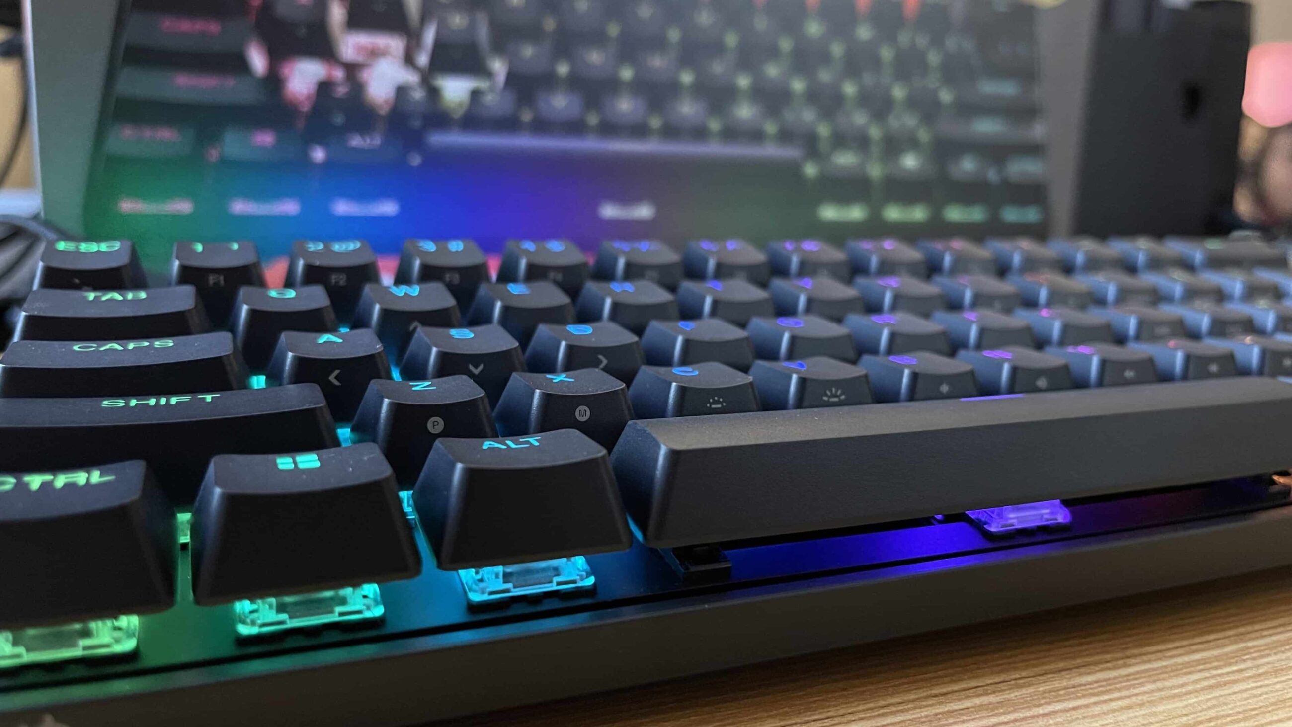 SteelSeries Apex Pro Mini Wireless Mechanical Keyboard Review GamersRD4