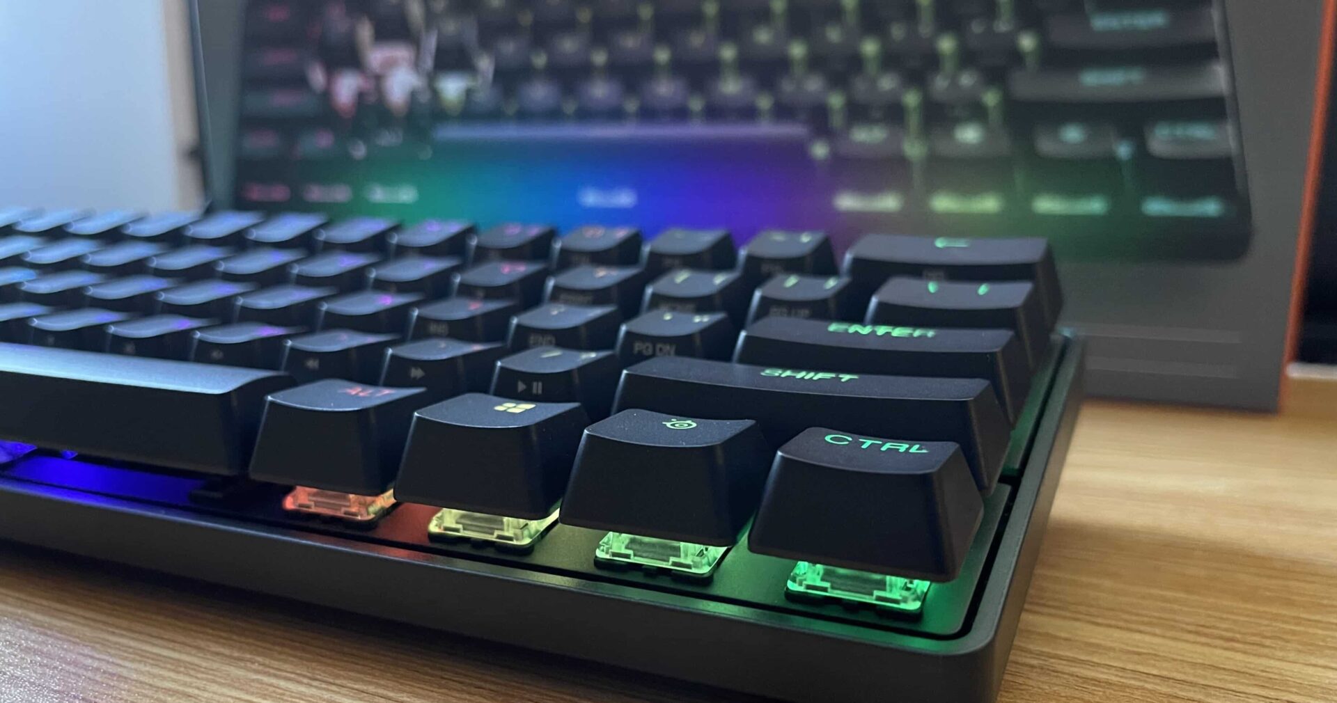 SteelSeries Apex Pro Mini Wireless Mechanical Keyboard Review GamersRD4