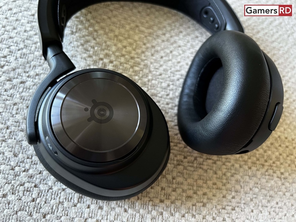 SteelSeries Arctis Nova Pro Wireless Review 2 GamersRD