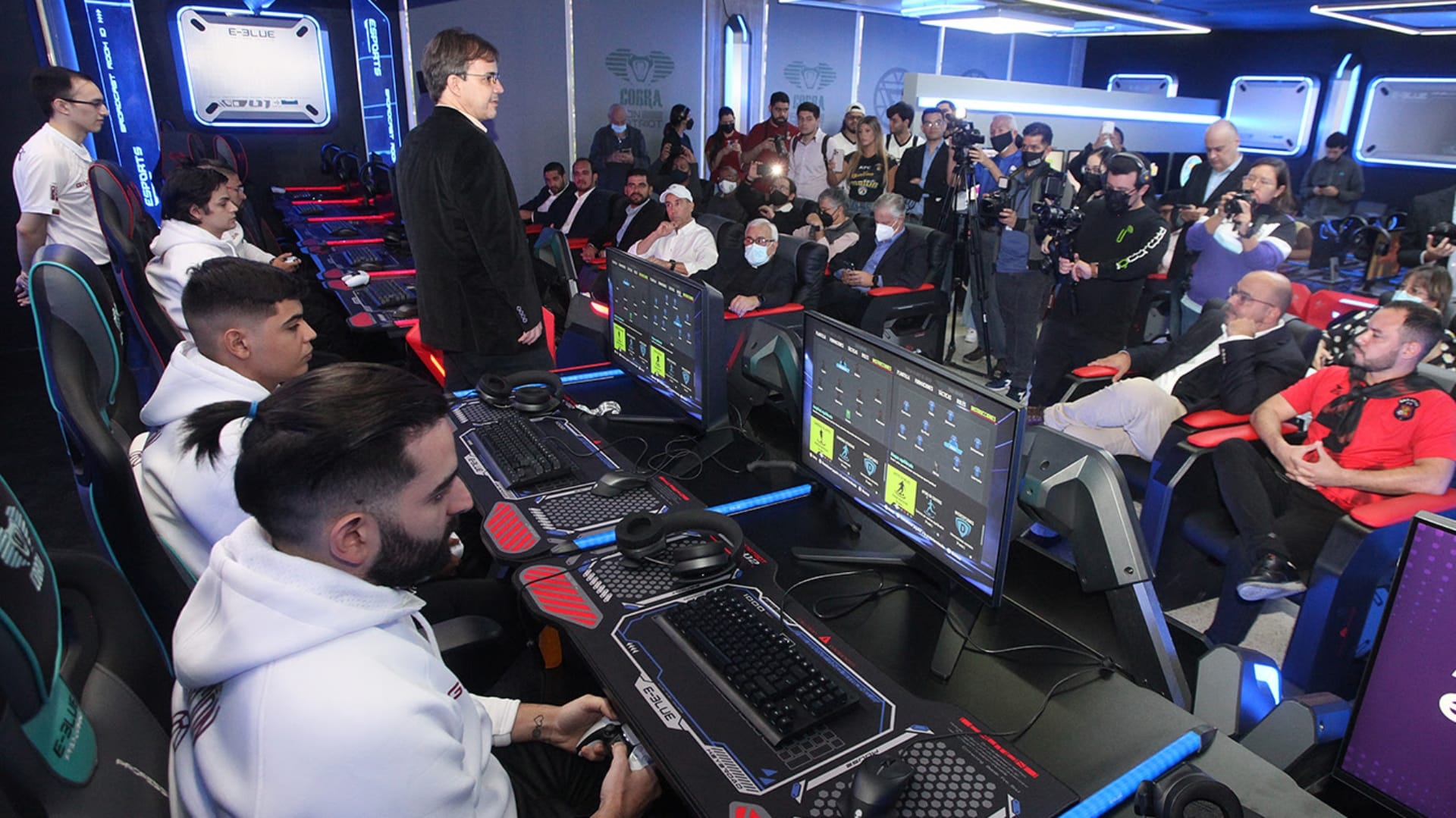 UCAB-E-sports-Academia-GamersRD