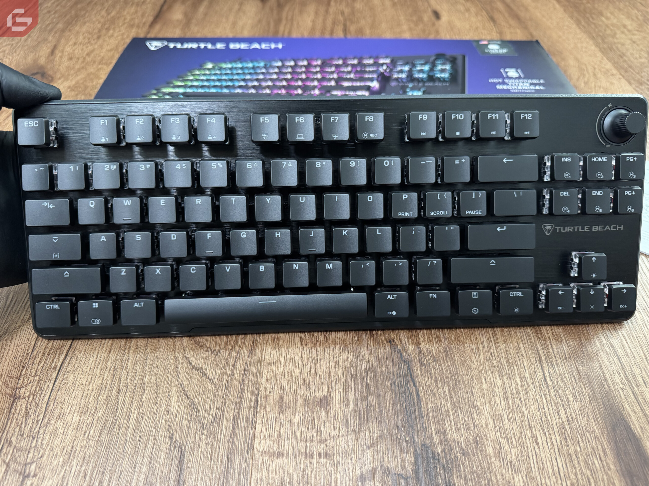 Turtle Beach Vulcan II TKL Review GamersRD04