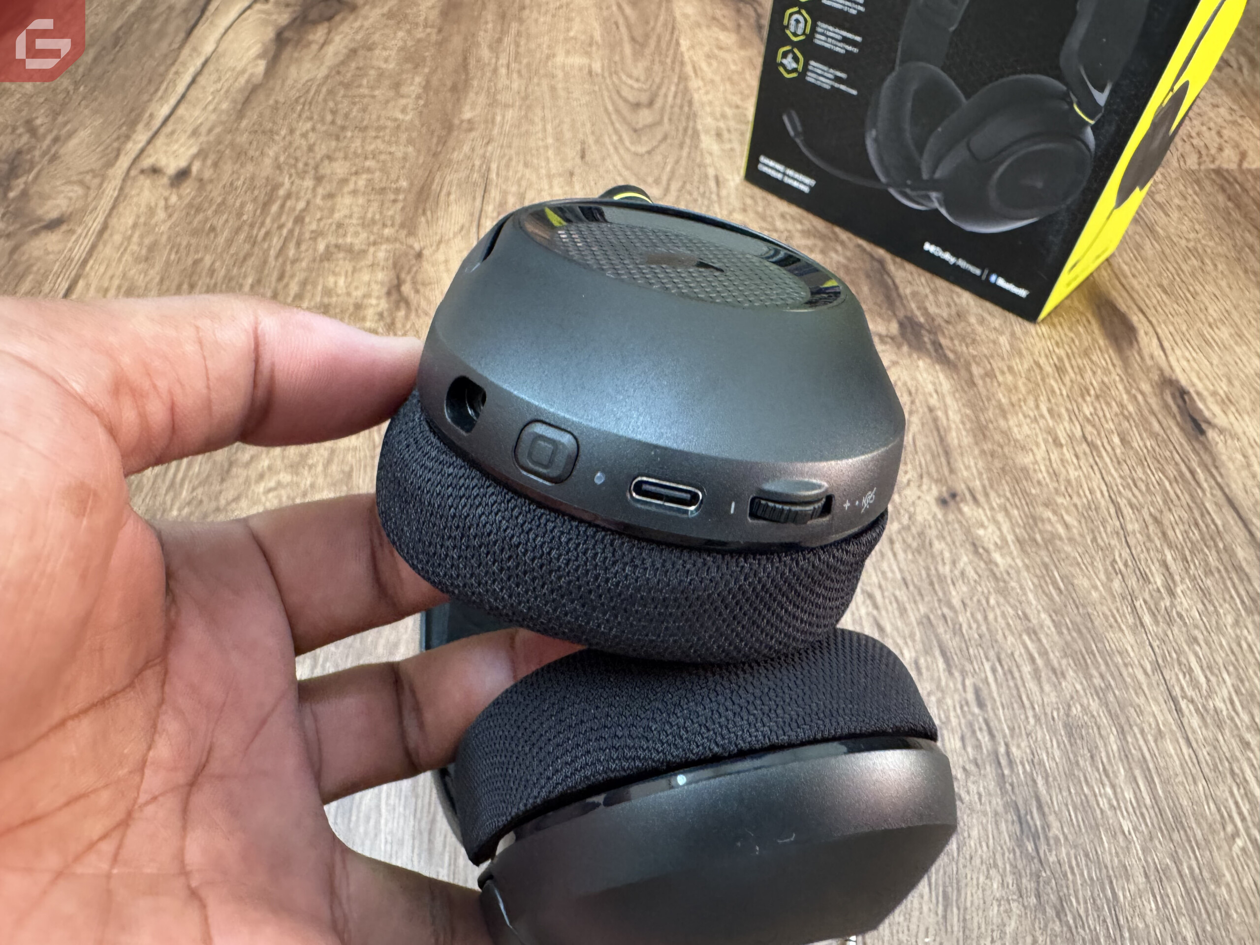 Corsair HS35 v3 Wireless Review GamersRD015