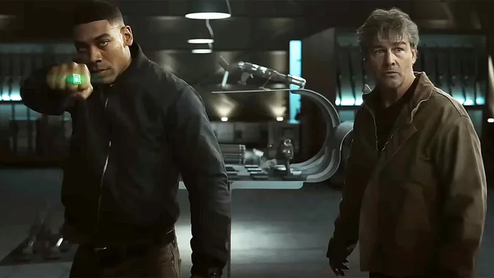 Lanterns y su audiencia de 19 millones por episodio en HBO Max Aaron Pierre y Kyle Chandler en una escena de Lanterns, la serie del DCU en HBO Max